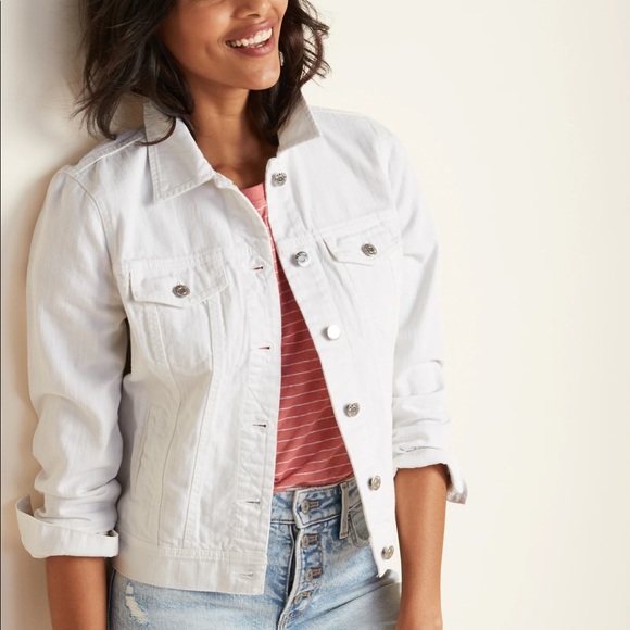 gap white denim jacket